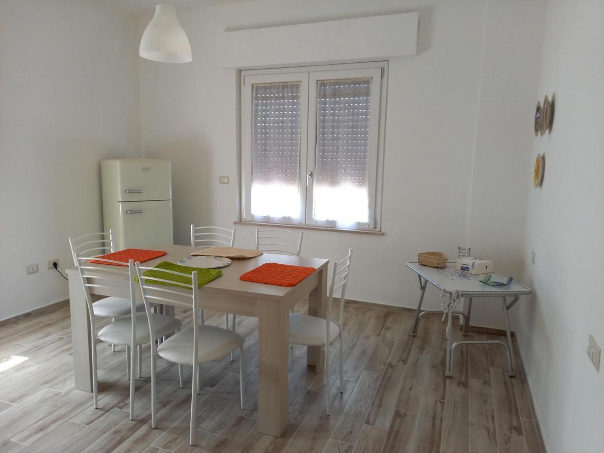 B&B La Vela Villa Rosa Di Martinsicuro Екстер'єр фото