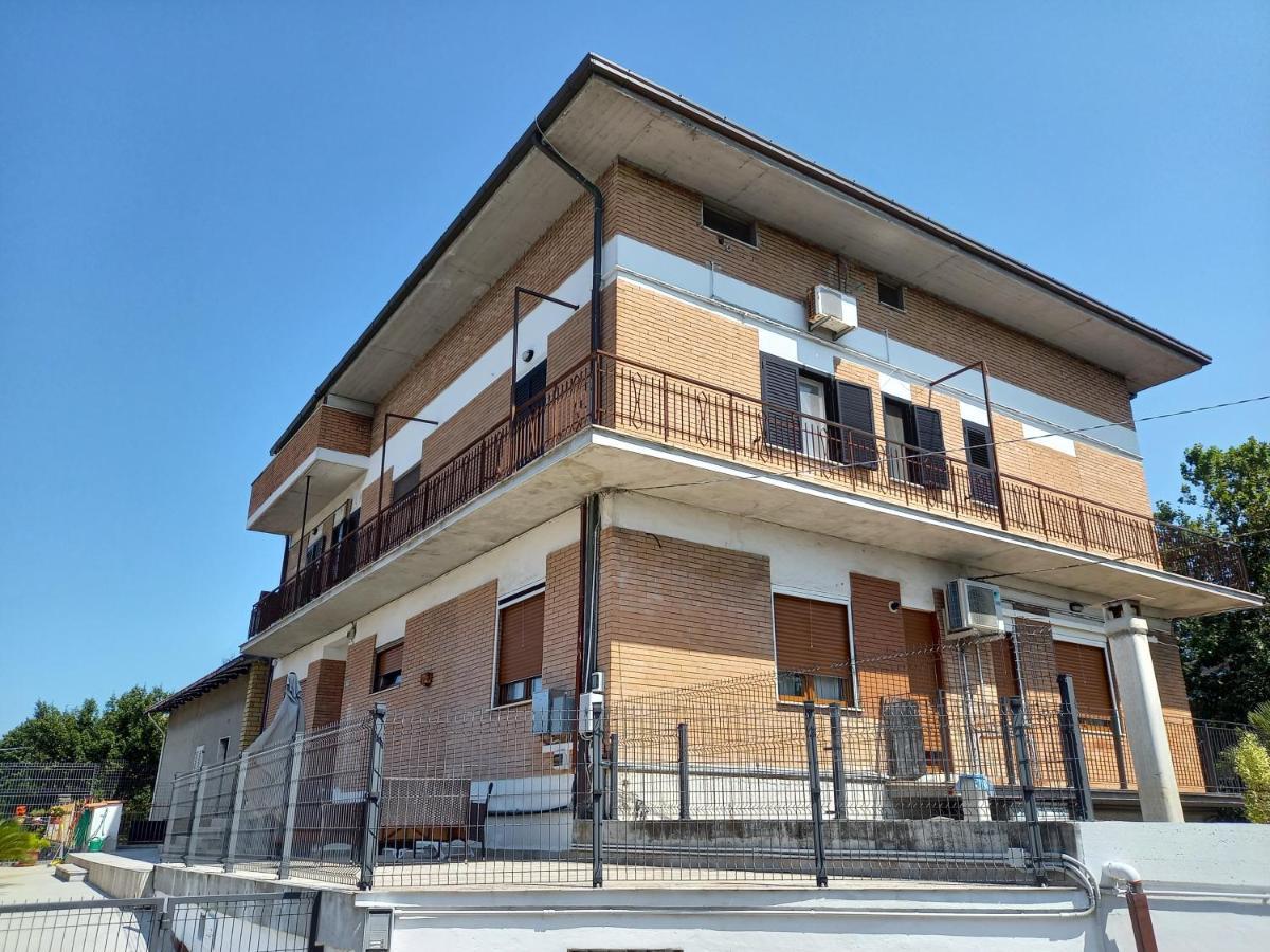 B&B La Vela Villa Rosa Di Martinsicuro Екстер'єр фото