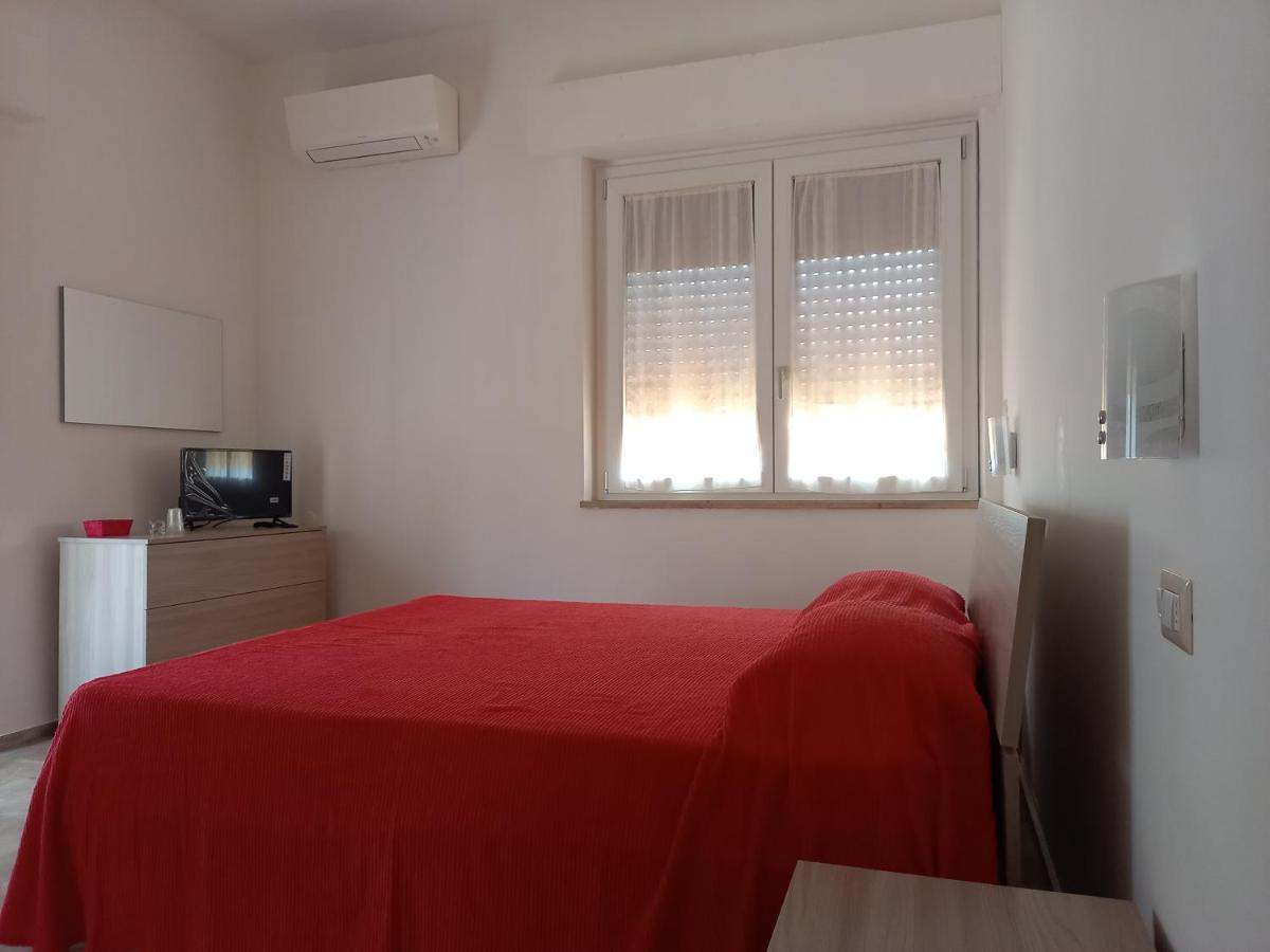 B&B La Vela Villa Rosa Di Martinsicuro Екстер'єр фото