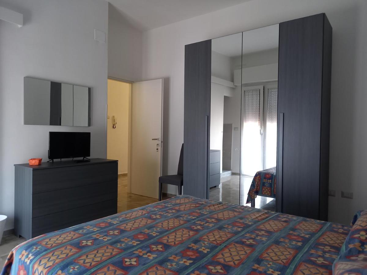 B&B La Vela Villa Rosa Di Martinsicuro Екстер'єр фото
